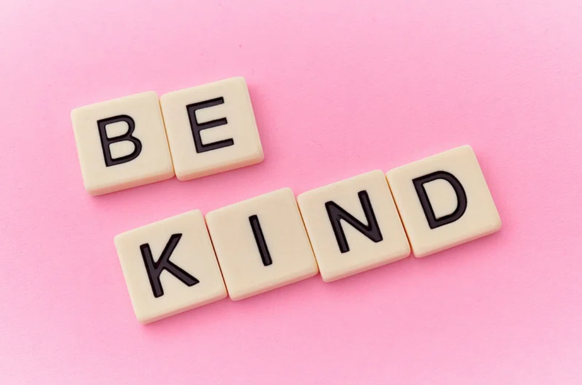 10 random acts of kindness you could do today
