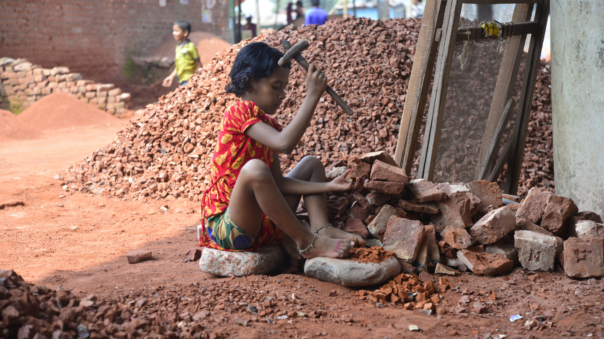Fighting child labour with education 